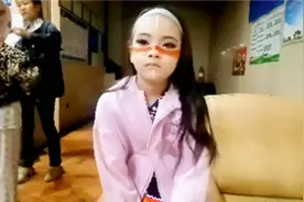 儿童类民族舞妆容教程分享，加上彩绘的修饰，色彩对比极佳视频封面