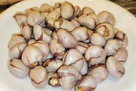 大厨解密：菠萝蜜核原来也可以吃，不要再扔掉了，这么做都抢着吃