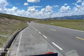 美丽的甘孜！处处都是美景！大口呼吸空气！真爽！视频封面
