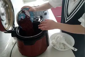 好吃的红豆糯米团子，仅仅只要红豆和糯米，想吃就快来跟我一起做视频封面