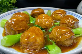 油面筋塞肉，直接下锅煮是大错，教你一招，鲜香爆汁，太过瘾了视频封面