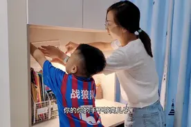 自从爸爸离开后感觉儿子突然长大了，以后我们互相鼓励，好好生活视频封面