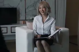 超级美女杀手，一人干倒好几个壮汉视频封面