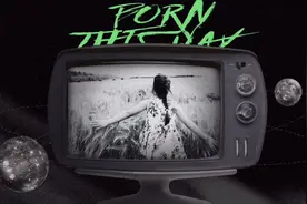 剪映新增特效e时代制作穿越回到小时候视频，方法简单满满的回忆