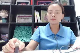 小敏中暑肚子疼下早班，出租屋空调还漏水，用新锅煮点瘦肉粥喝视频封面