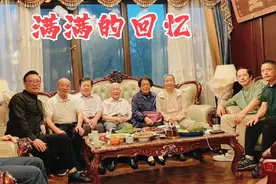 原副总参谋长、老山作战四十七军军长钱树根上将在京与战友相聚