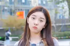 兄弟们，我今天发现了一个秘密需要死亡才能看可是内鬼不刀我视频封面