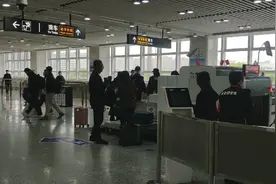 体验长沙机场到长沙高铁南站磁浮列车视频封面