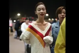 真正上镜的女明星，私底下都瘦得跟鬼一样，镜头前的排骨精有哪些视频封面