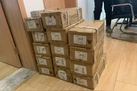 一证48，公众号自助实名开户。（仅限收发验证码无通话短信功能）视频封面