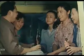 喜剧片《不亦乐乎》，珠江电影制片厂摄制。视频封面