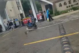 就在刚才；上海宝山区、陆翔路678弄小区；又封闭管理了！视频封面
