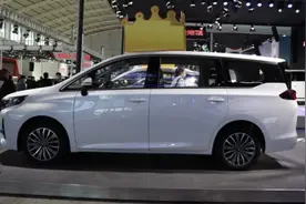 十万选家用MPV我推荐这三款，1.5T爆181马力，油耗仅为6.9升视频封面