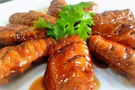 五星饭店厨师长亲自掌勺，能干3碗米饭的可乐鸡翅秘方终于公开了视频封面