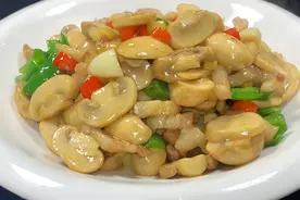 炒蘑菇好吃有技巧，多加一步，鲜香入味营养丰富，好吃又下饭视频封面