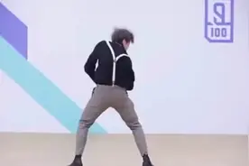 蔡徐坤(只因你太美)原版素材视频封面