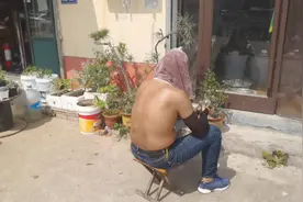 倪海厦  晒背去寒气，配合生硫磺。效果刚刚的。