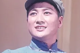 《放声歌唱》胡松华演唱视频封面