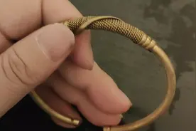黄金和铜的区别，如何区分黄金手镯和铜手镯视频封面