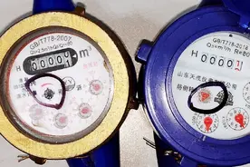 并不是所有的水表都能倒转，水电工只要看清这个标记，就不会装反视频封面