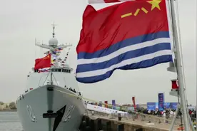 2023人民海军成立纪念日舰艇开放日