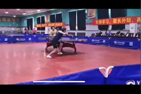 王曼昱和男队员训练打球，这气势不输男球员。厉害视频封面