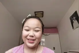 肤白貌美，大长腿的弟弟，真可爱(๑•.•๑)视频封面
