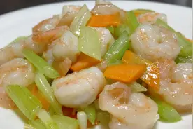 厨师长教你清炒虾仁的家常做法，步骤详细，爽滑脆弹下酒又下饭视频封面