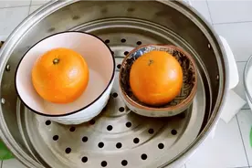 盐蒸橙子，据说这个治疗咳嗽效果很好，吃了后睡一觉果然好了。视频封面