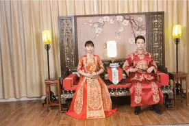 这件婚纱承载着，我对未来的美好生活憧憬。视频封面