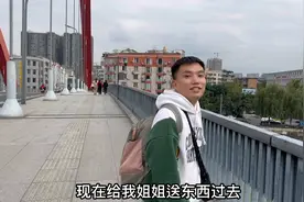 大超妈妈早上突然肚子疼的厉害，打120去医院，检查出来胆囊结石视频封面