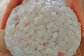 肥肉这种做法没想到这么好吃，30多年来第一次见，实在太香了解馋