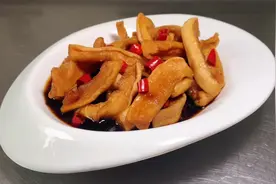 湖南独家秘制绝味酱萝卜，口感嘎嘣脆，香辣入味，回味无穷！