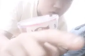 吃德芙巧克力视频封面