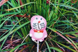 趣味糖果，美味的粉色哆啦A梦棉花糖来喽！软糯香甜，很好吃哦视频封面