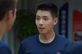钢铁直男是怎样哄女友的视频封面