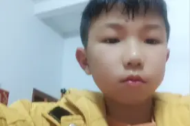 今天我妈妈给我煮了饭菜，我都还没吃饭，现在才开始吃晚。