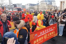 伦敦的春节大巡游视频封面