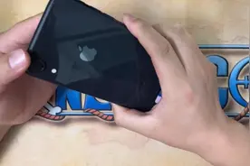 浅析iPhone XR与XS 发售价相差将近三千 如今二手相差不足一百视频封面