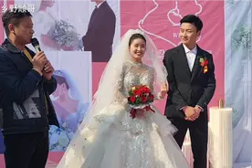 实拍安徽农村婚礼现场，新娘笑起来真好看，太美了视频封面