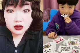 宝贝怎么了？扑克牌都吃！