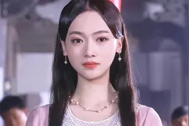 好好的洋娃娃，到底是怎么变成吉娃娃的视频封面