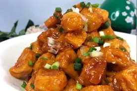 大厨分享不一样的豆腐做法，甜辣爽口超级下饭，上桌大家都抢着吃