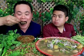 泰国俩父子又上线了视频封面
