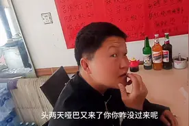 妹子有新男友了，还是小鲜肉，当前社会，人都这么现实。