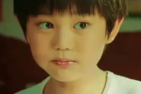 6岁男孩  靠捡破烂  照顾残疾父亲视频封面