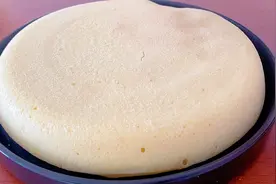 牛奶蒸糕做法，不放鸡蛋，比发糕简单好吃，和蛋糕一样松软细腻