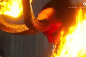 地狱男爵之血皇后视频封面