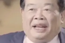 曹德旺谈大量资金流入地产市场的危害！房价上涨年轻人生活压力大