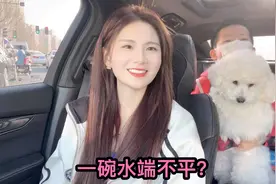 孩子爸今年生意忙碌又出差，李大美接儿子放学撒娇，女儿一脸吃醋视频封面